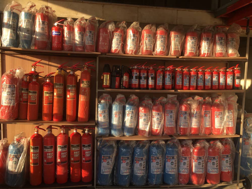 شارژ و فروش کپسول آتش نشانی ایمن صنعت سهند در غرب تهران